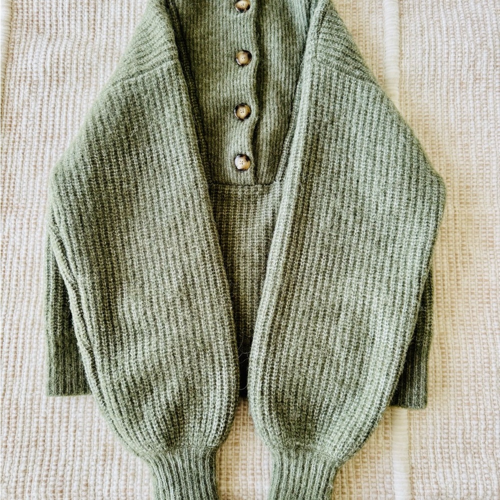 EUC Sezane Micky Jumper in Green XS No Flaws! - Picture 5 of 10